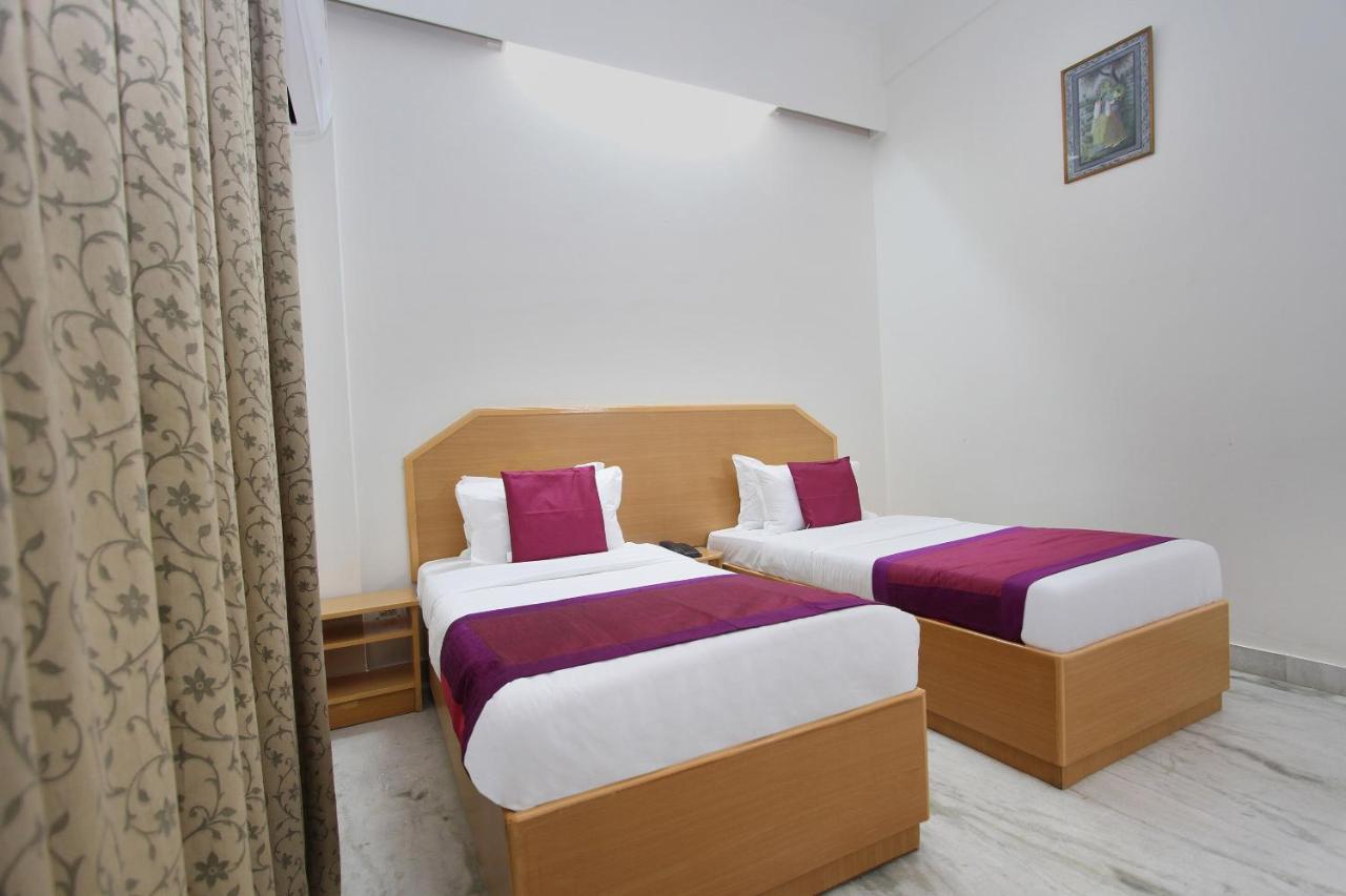 Oyo 5345 Hotel Sai Rennaissance バンガロール エクステリア 写真