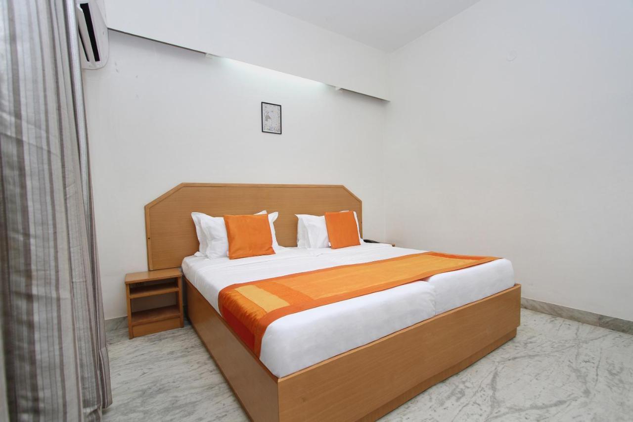 Oyo 5345 Hotel Sai Rennaissance バンガロール エクステリア 写真